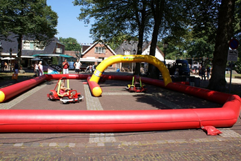 Cub Kartbaan karten_kart kinderfeest Kinderparty